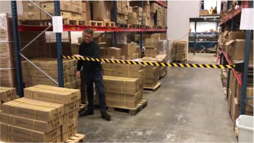Flexibarrier - Wall Mounted Belt Barrier -Magnetic- (2.3 - 9.1m belt)